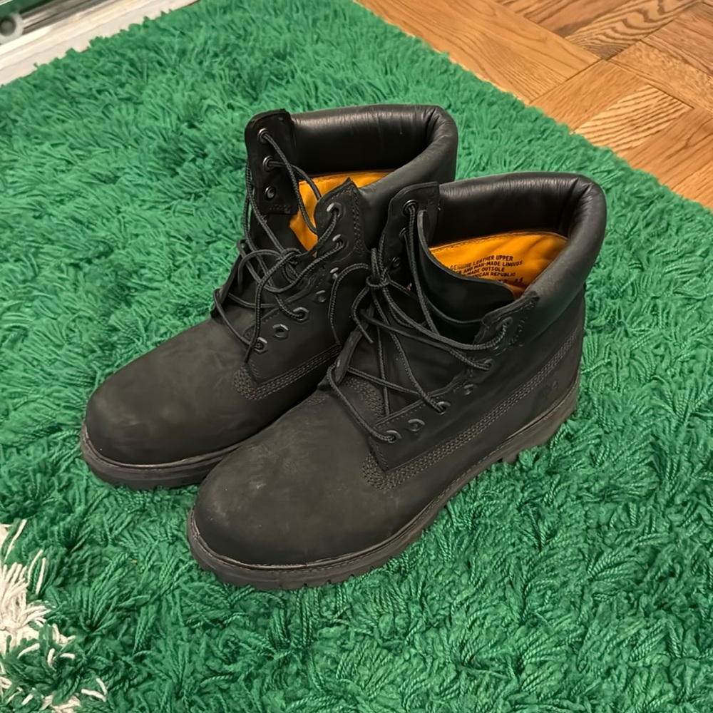 Black Timberland boots size 8 men